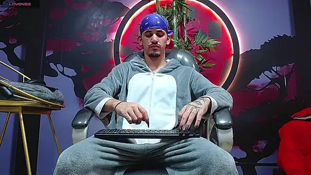 Dirty Kingg online show from 11-11-25, 08:53