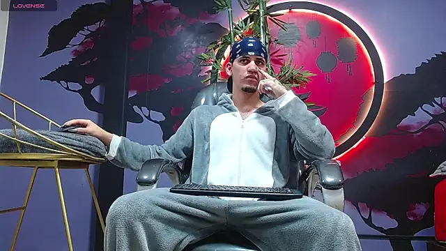 Dirty Kingg online show from 11-13-25, 08:41