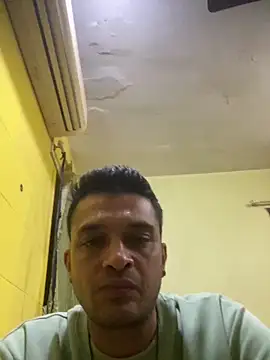 Snapshot of crazyfreaking chatting on 02-09-25, 06:37 crazyfreaking online show from 02-09-25, 06:37