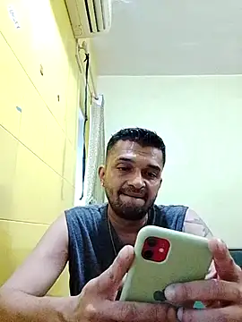 Snapshot of crazyfreaking chatting on 02-18-25, 12:17 crazyfreaking online show from 02-18-25, 12:17