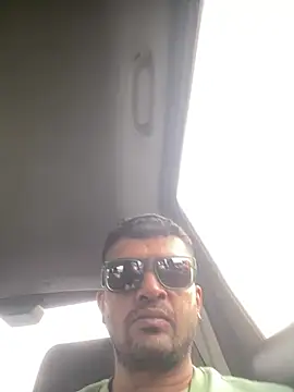 Snapshot of crazyfreaking chatting on 02-19-25, 12:44 crazyfreaking online show from 02-19-25, 12:44