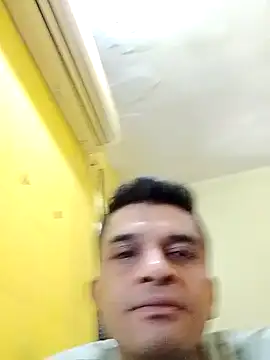 Snapshot of crazyfreaking chatting on 03-06-25, 05:03 crazyfreaking online show from 03-06-25, 05:03