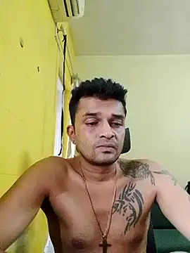 Snapshot of crazyfreaking chatting on 03-11-25, 12:17 crazyfreaking online show from 03-11-25, 12:17