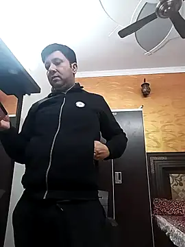 innocentboy1987 online show from 03-03-25, 05:09