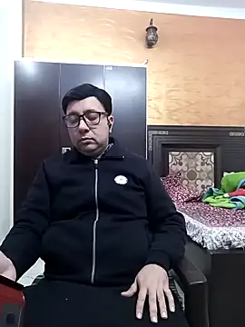 innocentboy1987 online show from 03-03-25, 08:49