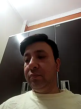 innocentboy1987 online show from 03-05-26, 03:46