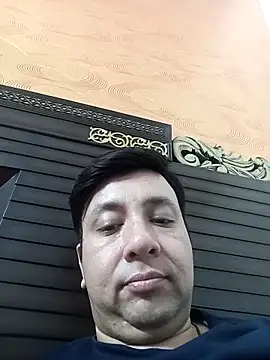 innocentboy1987 online show from 03-06-26, 04:14