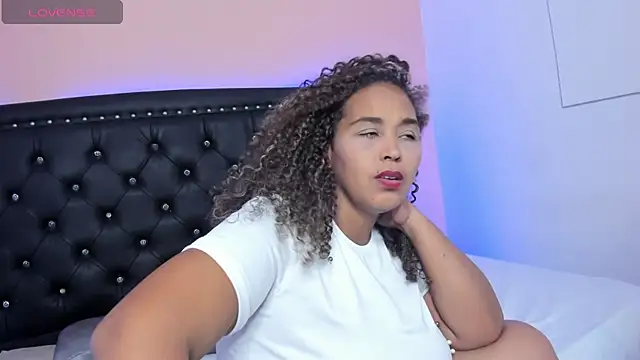 nina caster online show from 02-13-25, 07:03