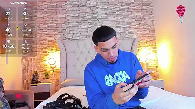 Snapshot of Miagael_Pervert chatting on 02-08-25, 04:36 Miagael Pervert online show from 02-08-25, 04:36