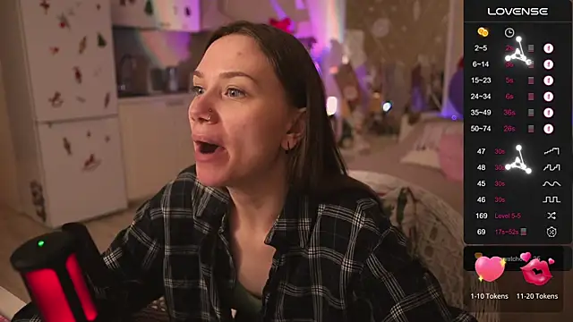 alexa feels  online show from 12-21-25, 04:58