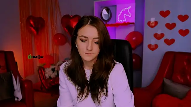 Snapshot of catherine_kitty chatting on 02-18-25, 10:38 catherine kitty online show from 02-18-25, 10:38