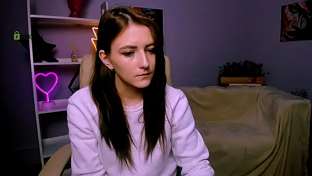 Snapshot of catherine_kitty chatting on 02-21-25, 10:28 catherine kitty online show from 02-21-25, 10:28