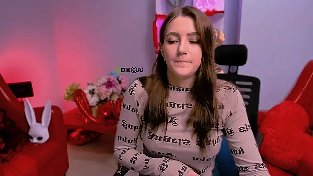 Snapshot of catherine_kitty chatting on 02-23-25, 04:13 catherine kitty online show from 02-23-25, 04:13