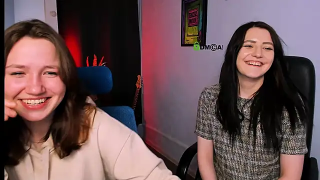 Snapshot of catherine_kitty chatting on 03-08-25, 12:00 catherine kitty online show from 03-08-25, 12:00