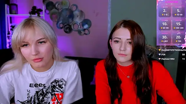 Snapshot of catherine_kitty chatting on 09-17-25, 07:15 catherine kitty online show from 09-17-25, 07:15