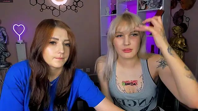 Snapshot of catherine_kitty chatting on 09-21-25, 07:04 catherine kitty online show from 09-21-25, 07:04