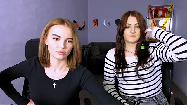 Snapshot of catherine_kitty chatting on 11-02-25, 08:22 catherine kitty online show from 11-02-25, 08:22