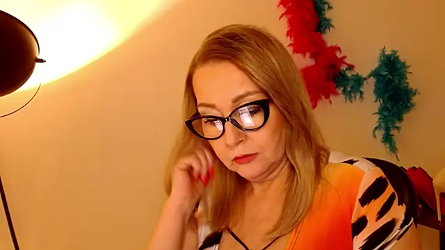 leaxSTAR online show from 03-18-25, 02:48