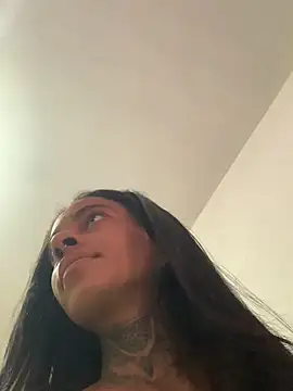 casalshowtime2 online show from 10-18-25, 10:27