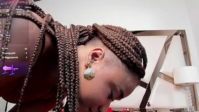 AgathaBladee online show from 02-11-25, 10:39