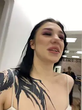 MaeveMoon online show from 11-29-25, 05:38