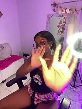 Snapshot of blackgril12 chatting on 02-21-26, 10:22 blackgril12 online show from 02-21-26, 10:22