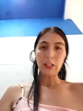 single mother indecent online show from 10-20-25, 04:40