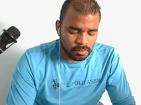 YOX22 online show from 11-25-25, 01:55