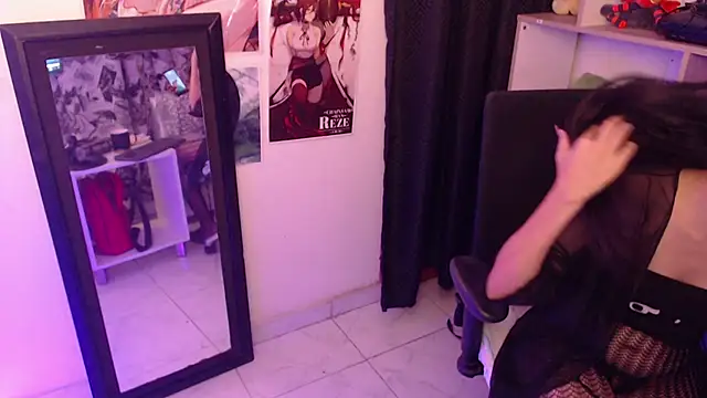 Stefany Lovers online show from 03-06-25, 07:10