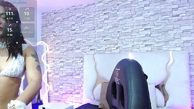 Gaby tay1 online show from 11-14-25, 07:45