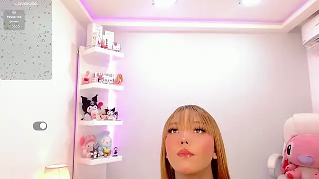 Snapshot of LisaHadidd chatting on 02-14-25, 05:41 LisaHadidd online show from 02-14-25, 05:41