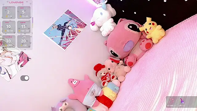 Snapshot of LisaHadidd chatting on 09-26-25, 05:22 LisaHadidd online show from 09-26-25, 05:22