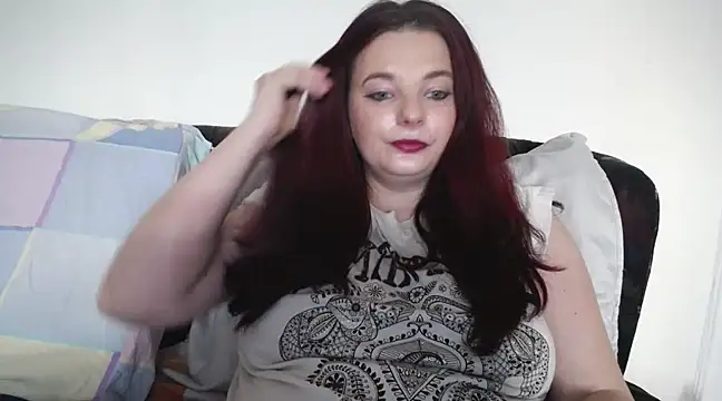 caty33 online show from 02-18-25, 08:59