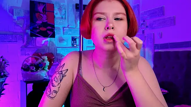 MitsukiMun online show from 03-04-25, 03:59