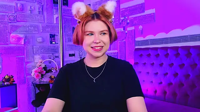 MitsukiMun online show from 03-19-25, 07:07