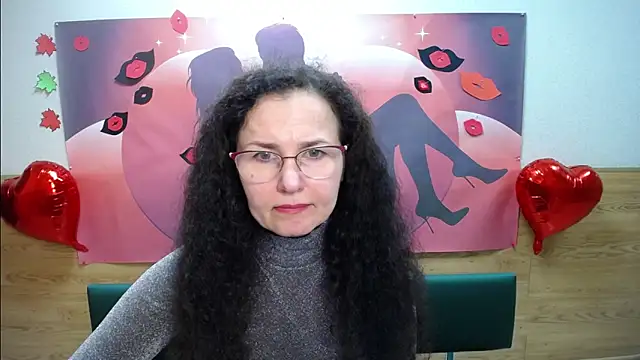 Miroslava Happi online show from 10-12-25, 06:12