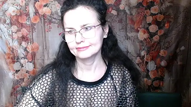 Miroslava Happi online show from 02-15-26, 07:51