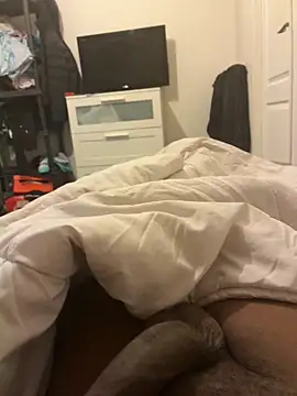 grossebite907 online show from 11-13-25, 04:17