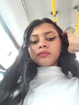 Snapshot of CHLOE_ISABELL chatting on 02-16-25, 05:26 CHLOE ISABELL online show from 02-16-25, 05:26