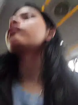 Snapshot of CHLOE_ISABELL chatting on 03-22-25, 10:59 CHLOE ISABELL online show from 03-22-25, 10:59