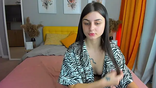 EmmaOlsen4u online show from 02-20-25, 01:40