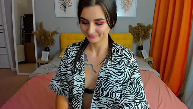 EmmaOlsen4u online show from 02-24-25, 04:36