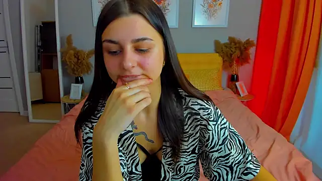 EmmaOlsen4u online show from 02-25-25, 07:20