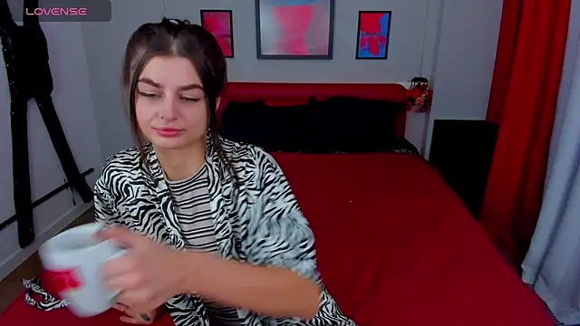 EmmaOlsen4u online show from 03-07-25, 07:19
