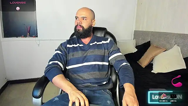 Luke Diaz7 online show from 10-10-25, 05:39