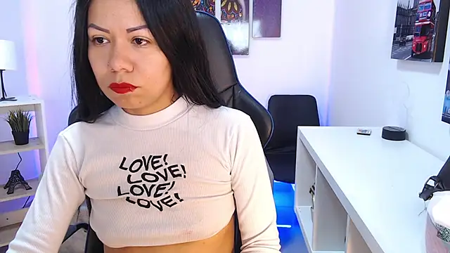 Katelady online show from 11-14-25, 10:47