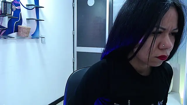 Katelady online show from 11-19-25, 10:48