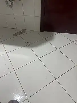 Snapshot of OutsizedPistol chatting on 09-30-25, 05:01 OutsizedPistol online show from 09-30-25, 05:01