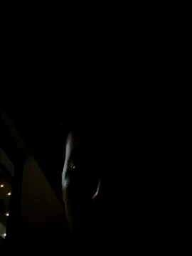 Snapshot of OutsizedPistol chatting on 10-22-25, 12:00 OutsizedPistol online show from 10-22-25, 12:00