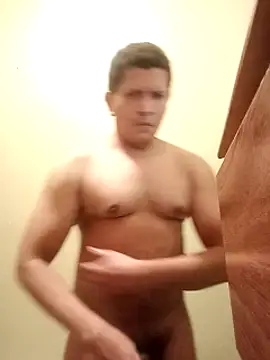 machoactivo1 online show from 02-10-25, 11:57